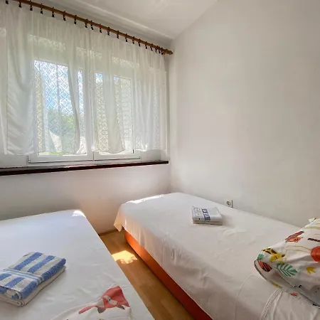 Apartmán Adults Only Biserka Close To Town Centre Krk Town