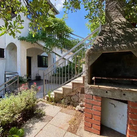 Apartment Adults Only Biserka Close To Town Centre *