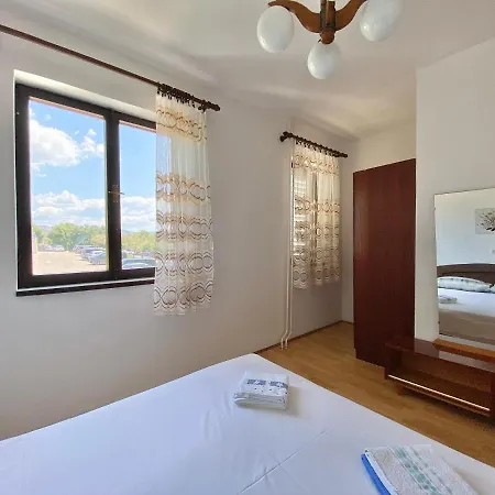 Adults Only Biserka Close To Town Centre Apartment Krk Town