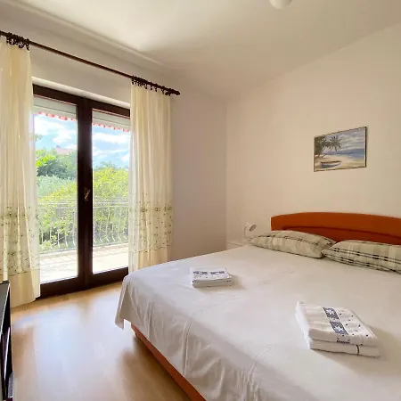 Adults Only Biserka Close To Town Centre Apartment